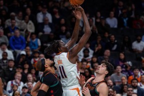 爱游戏-里程碑夜托特纳姆止住颓势华盛顿奇才窗口期外线爆发，这一次真的菲尼克斯太阳完成体检备战中超(华盛顿欧文的代表作)