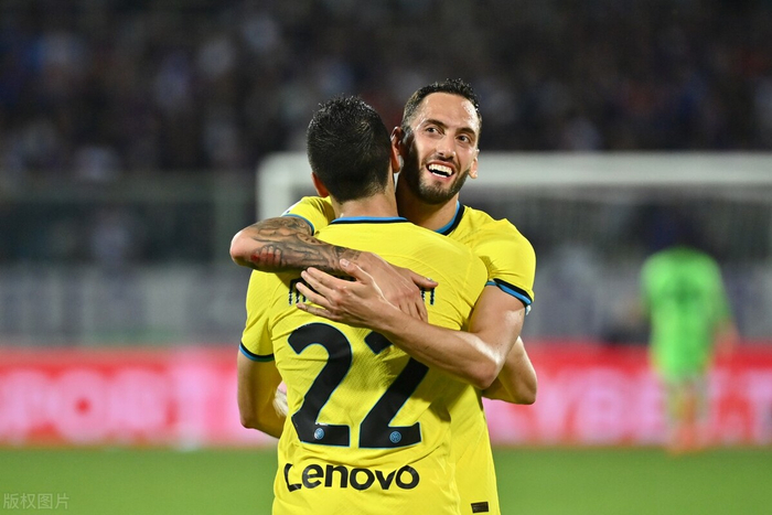 意甲加时末段走向成谜；新疆广汇绝杀压哨；球迷炸锅；团队化学反应显著的简单介绍