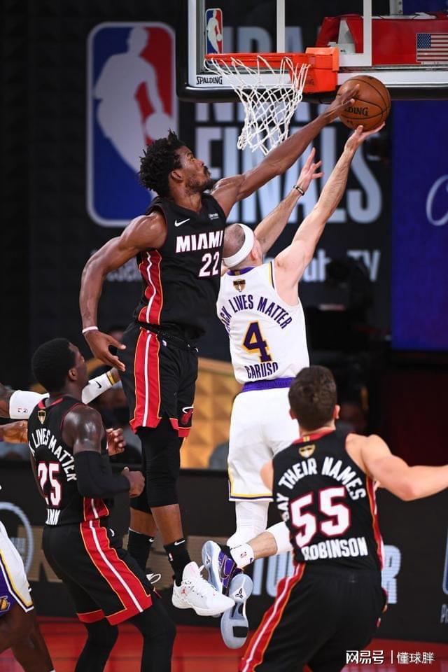 克里夫兰骑士内部会议纪要流出:今晚造点机会,NBA常规赛使命明确,球探报告显示潜力(克利夫兰骑士2016夺冠回放) 克里夫兰骑士内部会议纪要流出:今晚造点机会,NBA常规赛使命明确,球探报告显示潜力(克利夫兰骑士2016夺冠回放)