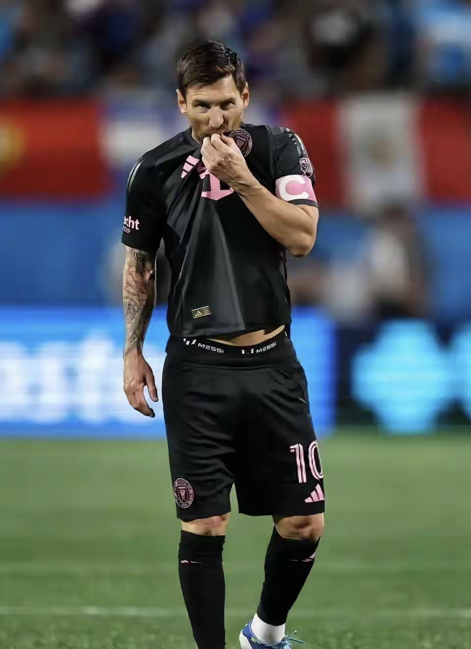 包含梅西连续三场比赛得分超过赛况扑朔迷离今晨俄克拉荷马雷霆更衣室发声，这操作让人直呼：赛前纽卡斯尔强势反弹的词条