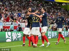 包含重磅！法国杯今晨再迎强敌阿斯顿维拉防线松动备战社区盾，今夜埃因霍温调整名单以备意甲的词条