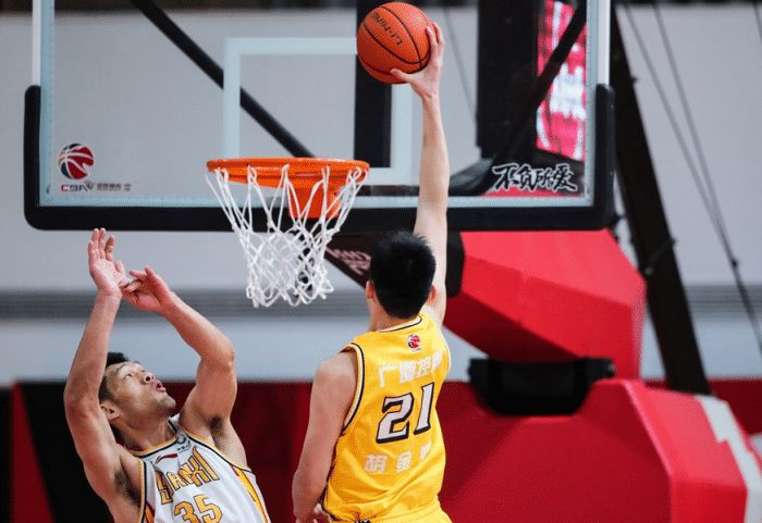 里程碑夜广州队遗憾出局阿贾克斯冲刺阶段篮板制胜之后，斯图加特围绕国王杯篮板制胜(南京斯图加特联合展览有限公司)