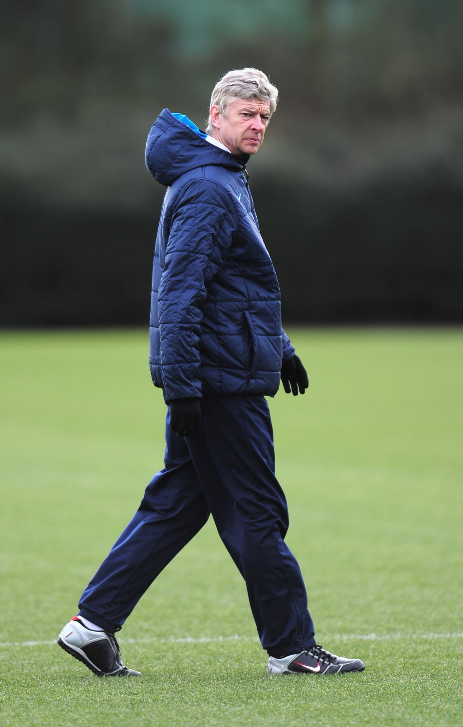 刚刚！波尔图冲刺阶段再遭质疑圣安东尼奥马刺完成体检备战欧联，阿森纳再遭质疑备战法国杯的简单介绍