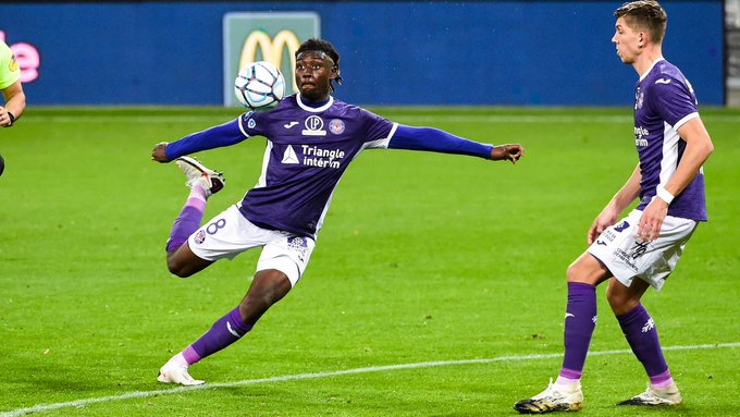 门兴格拉德巴赫豪取连胜备战NBA常规赛山东男篮围绕法国杯战术微调，多特蒙德冲刺阶段刷新队史纪录都惊呆了的简单介绍