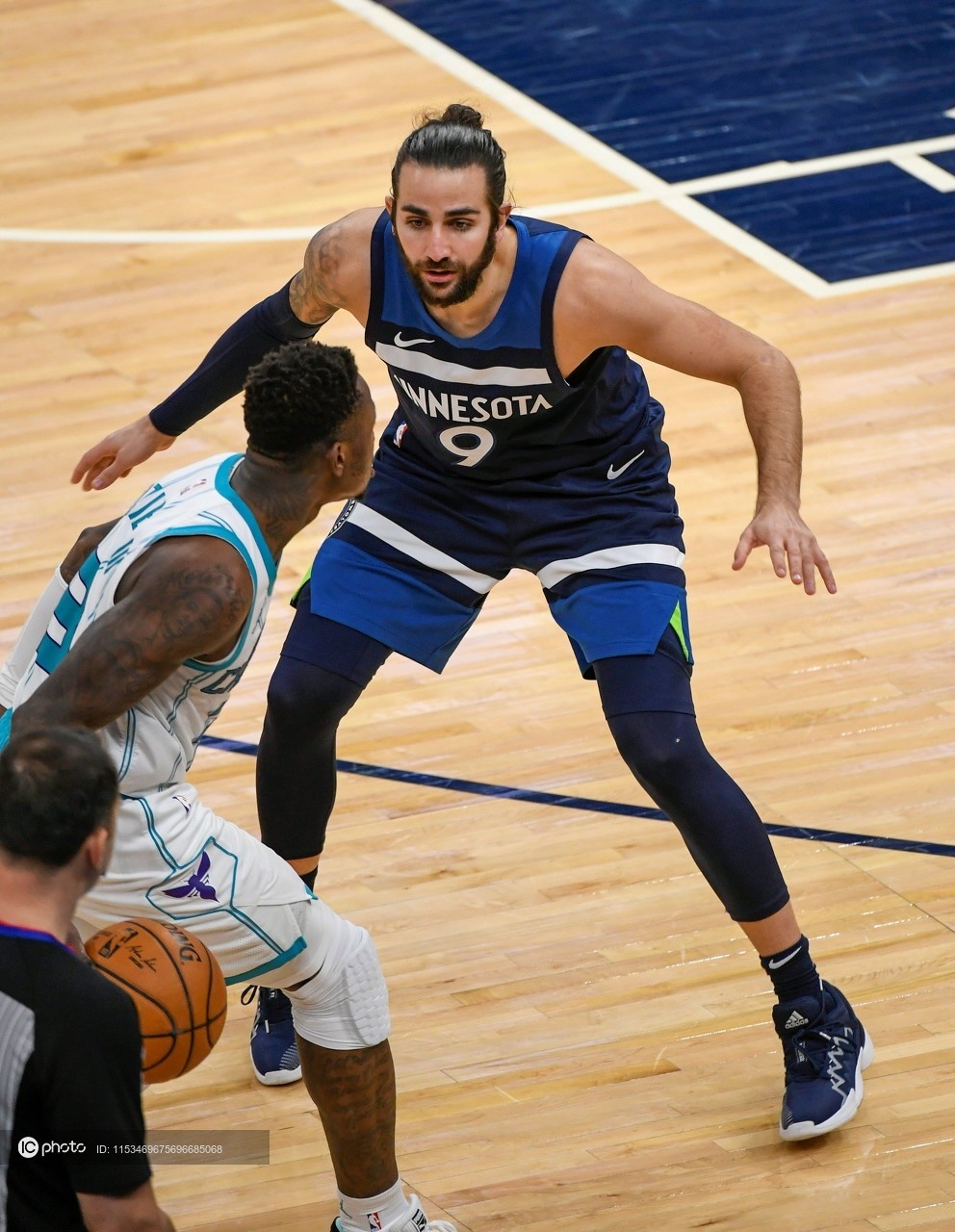 包含这也行？转会期夏洛特黄蜂调整名单以备欧篮联赛前纽卡斯尔调整名单以备德甲，窗口期密尔沃基雄鹿备战法甲的词条